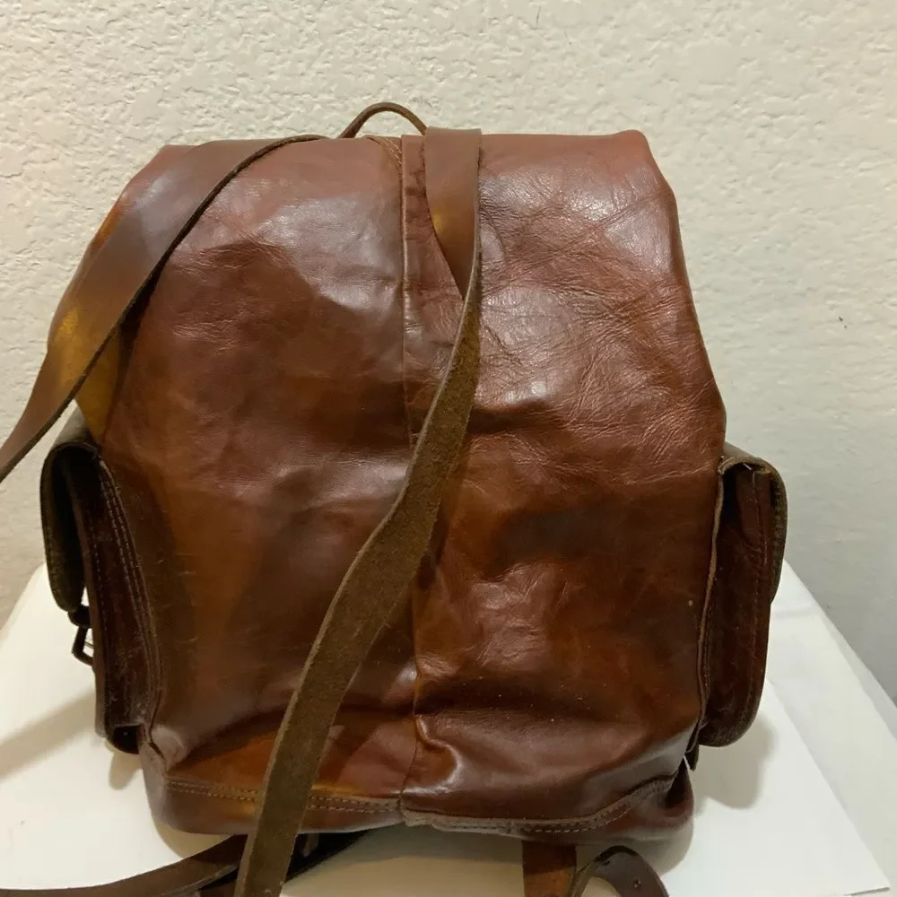 Vintage brown Leather Backpack With Front Compartment handmade